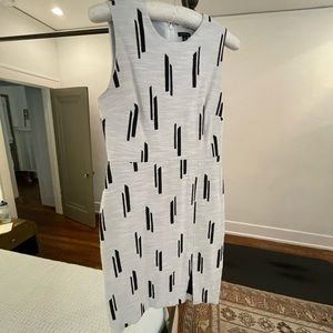 Ann Taylor Sheath Dress size 4